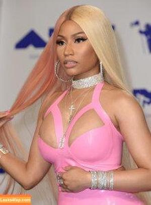 Nicki Minaj photo #0073