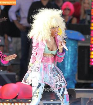 Nicki Minaj photo #0105