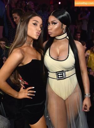 Nicki Minaj photo #0132