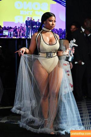 Nicki Minaj photo #0196