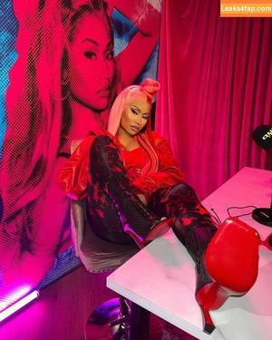 Nicki Minaj photo #0227