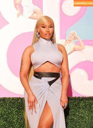 Nicki Minaj photo #0347