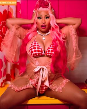 Nicki Minaj photo #0368