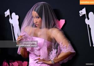 Nicki Minaj photo #0396