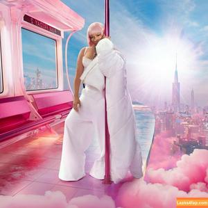 Nicki Minaj photo #0461