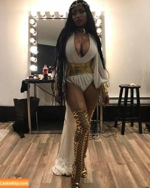 Nicki Minaj photo #0492