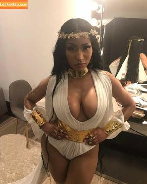 Nicki Minaj photo #0493