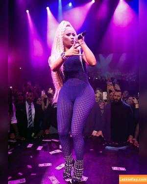 Nicki Minaj photo #0496
