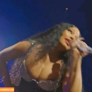 Nicki Minaj photo #0936