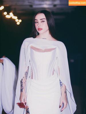 Nicki Nicole фото #0219