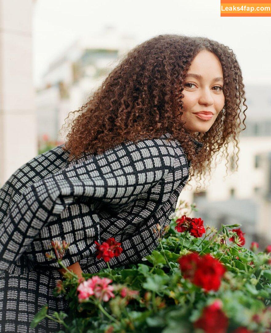 Nico Parker / nicoparker leaked photo photo #0079