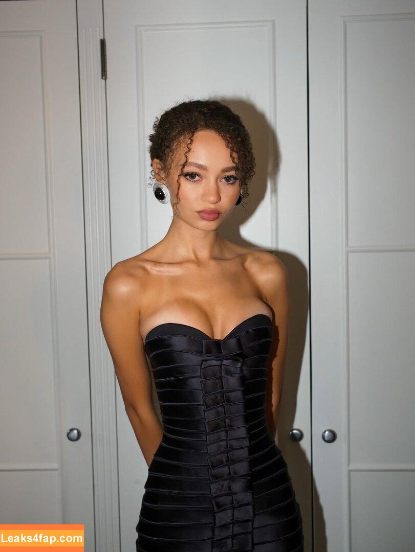 Nico Parker / nicoparker leaked photo photo #0090