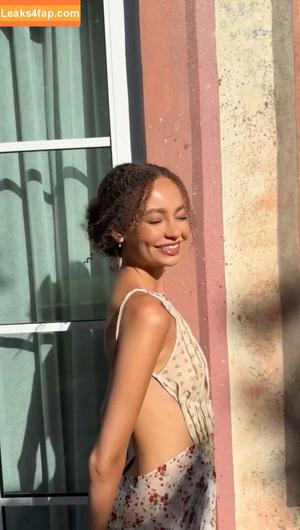 Nico Parker photo #0083