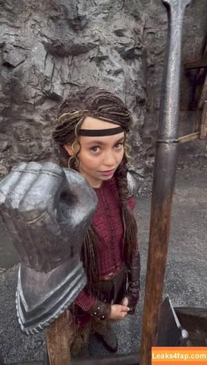 Nico Parker photo #0091