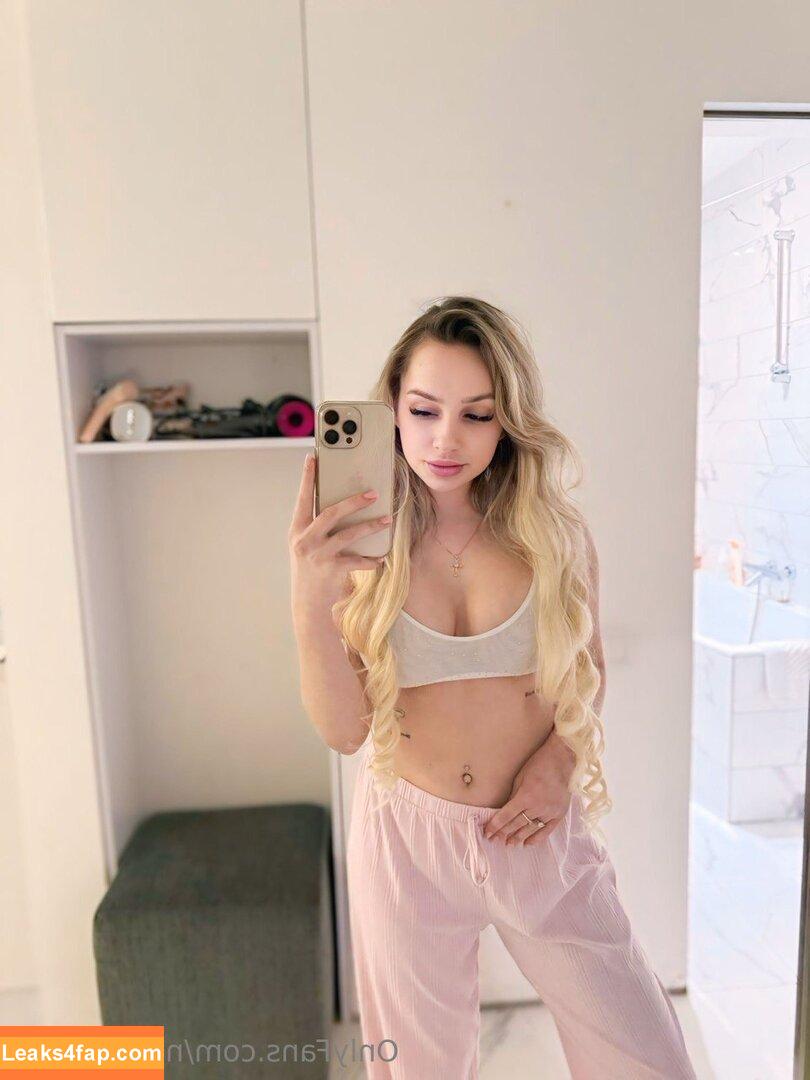 nicol_brown /  leaked photo photo #0076
