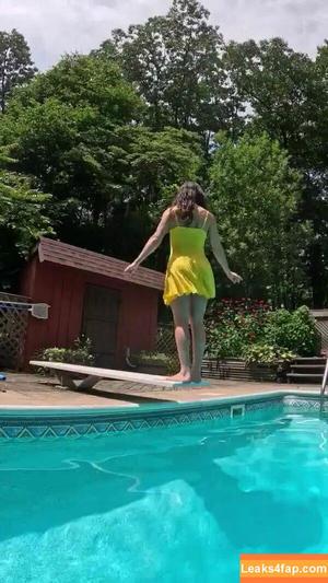 nicol skirts photo #0004