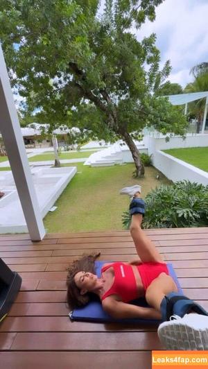Nicole Bahls photo #0203