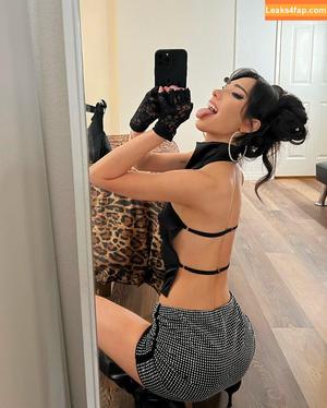 Nicole Batiz photo #0014