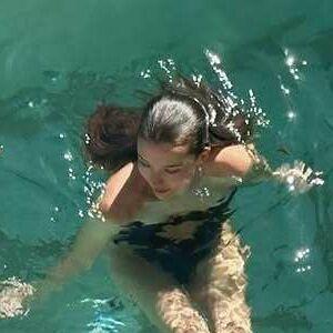 Nicole Brydon Bloom photo #0021