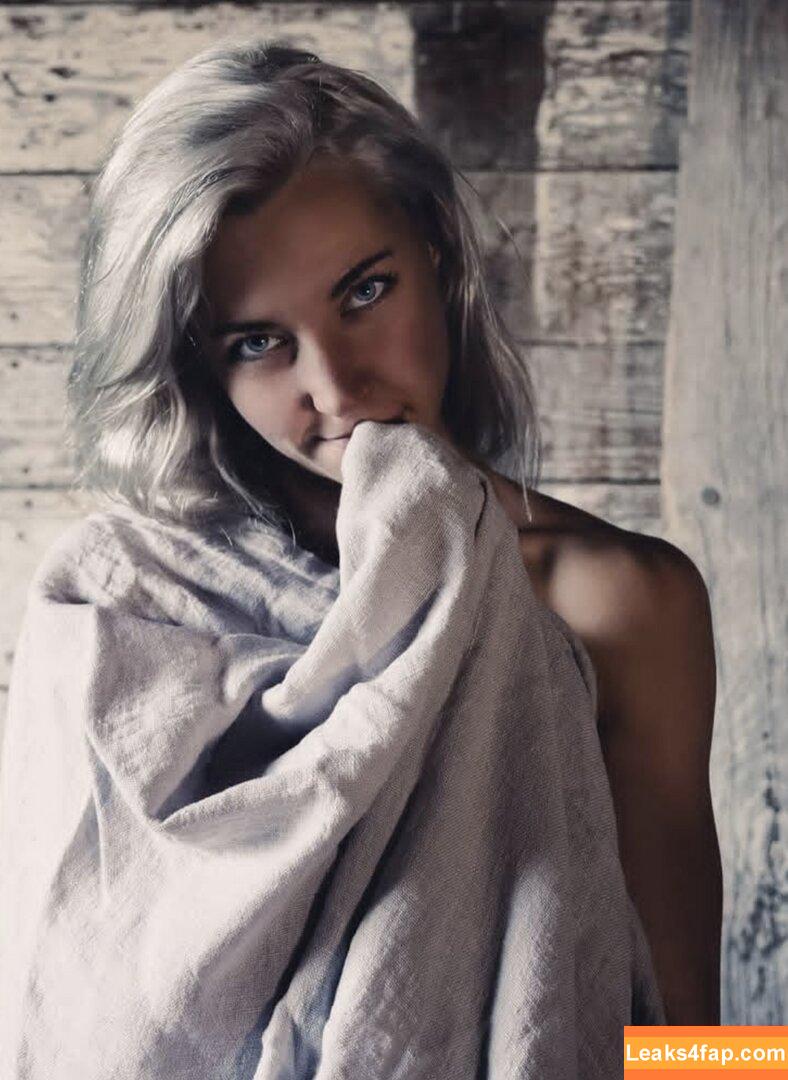 Nicole Coenen / Maple / nicole_coenen / nicolecoenen leaked photo photo #0014