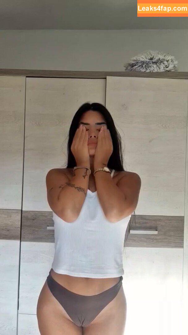 Nicole Delgado /  leaked photo photo #0004