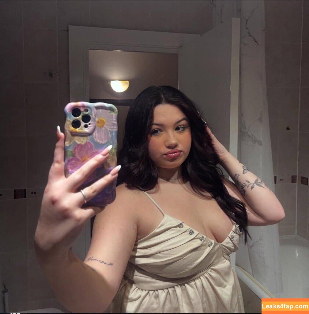 Nicole Dyer / jodie_lynnofficial / nicole.dyerofficial / nicole_dyerofficial leaked photo photo #0052