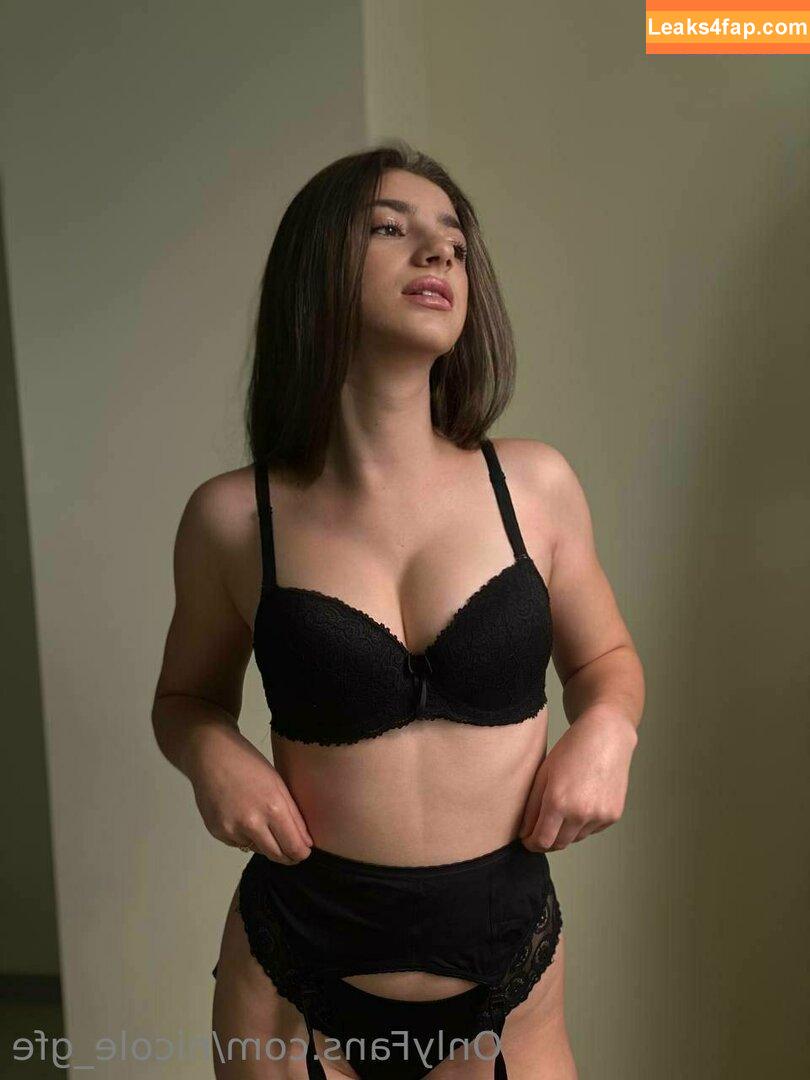 nicole_gfe / goddessofthesevenseas_ leaked photo photo #0017