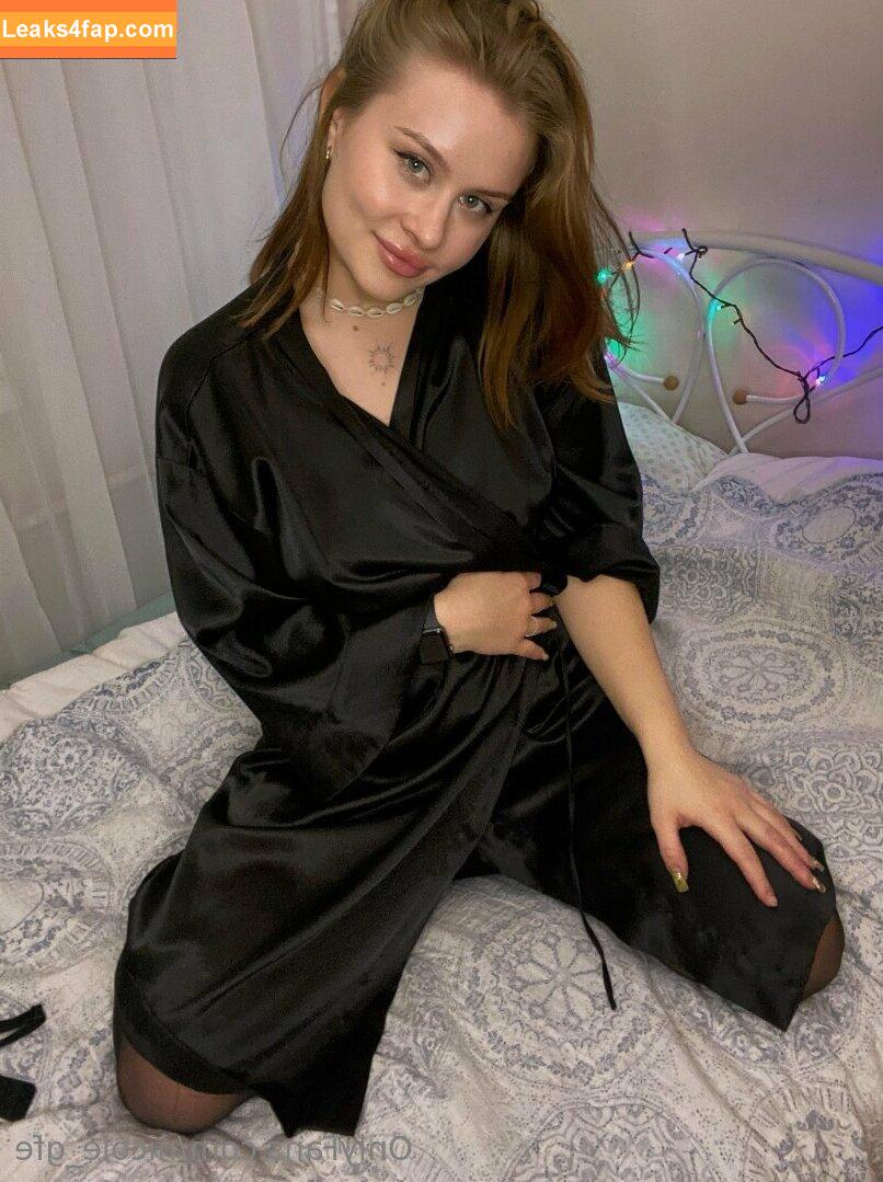 nicole_gfe / goddessofthesevenseas_ leaked photo photo #0194