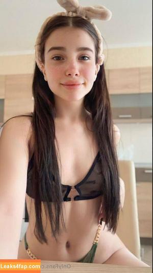 nicole_gfe photo #0163