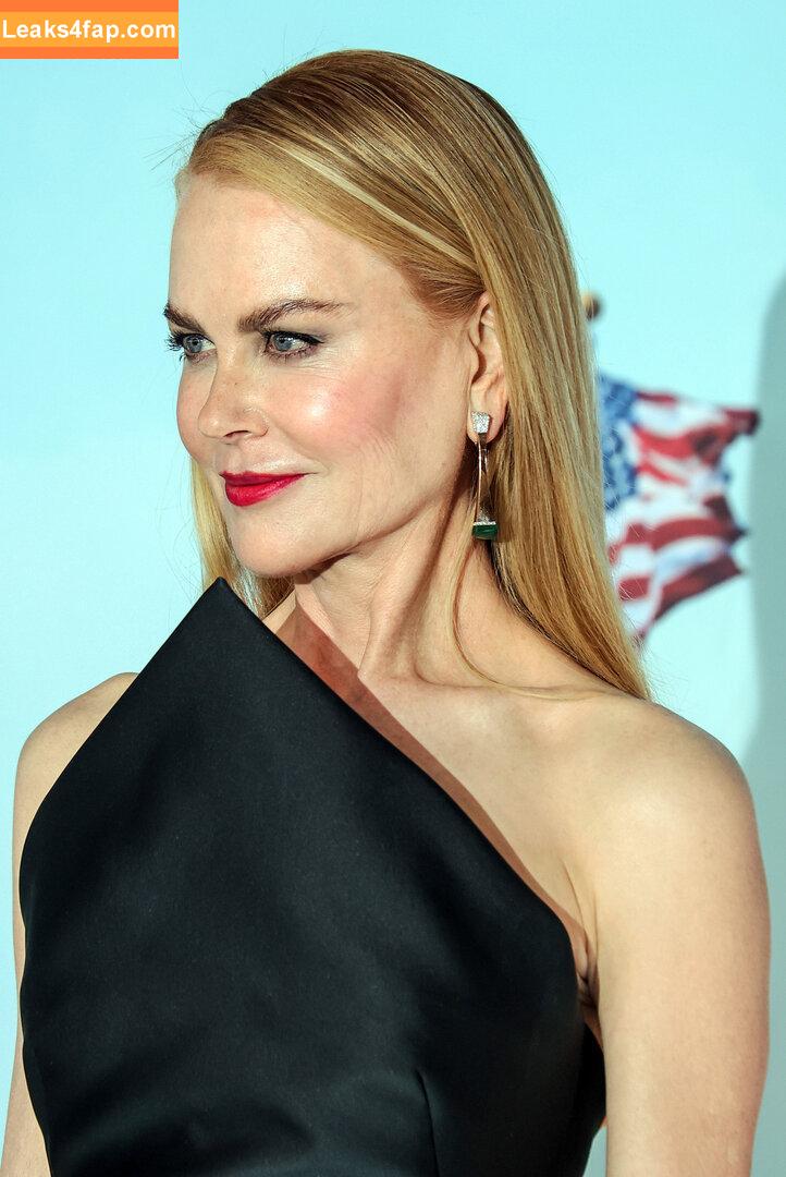 Nicole Kidman / kidmanupdates / nicolekidman слитое фото фото #0352