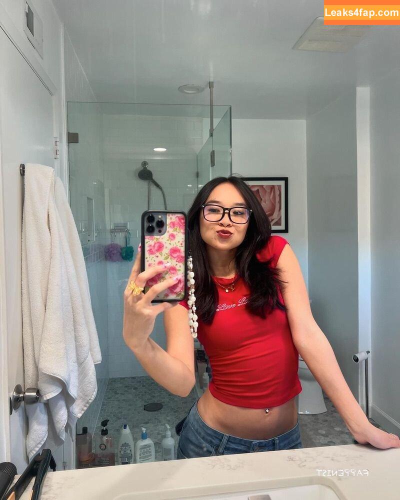 Nicole Laeno /  leaked photo photo #0011