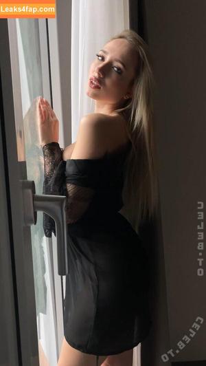 Nicole Marrone photo #0105