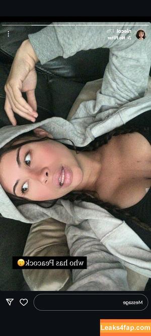 Nicole Montoya photo #0003