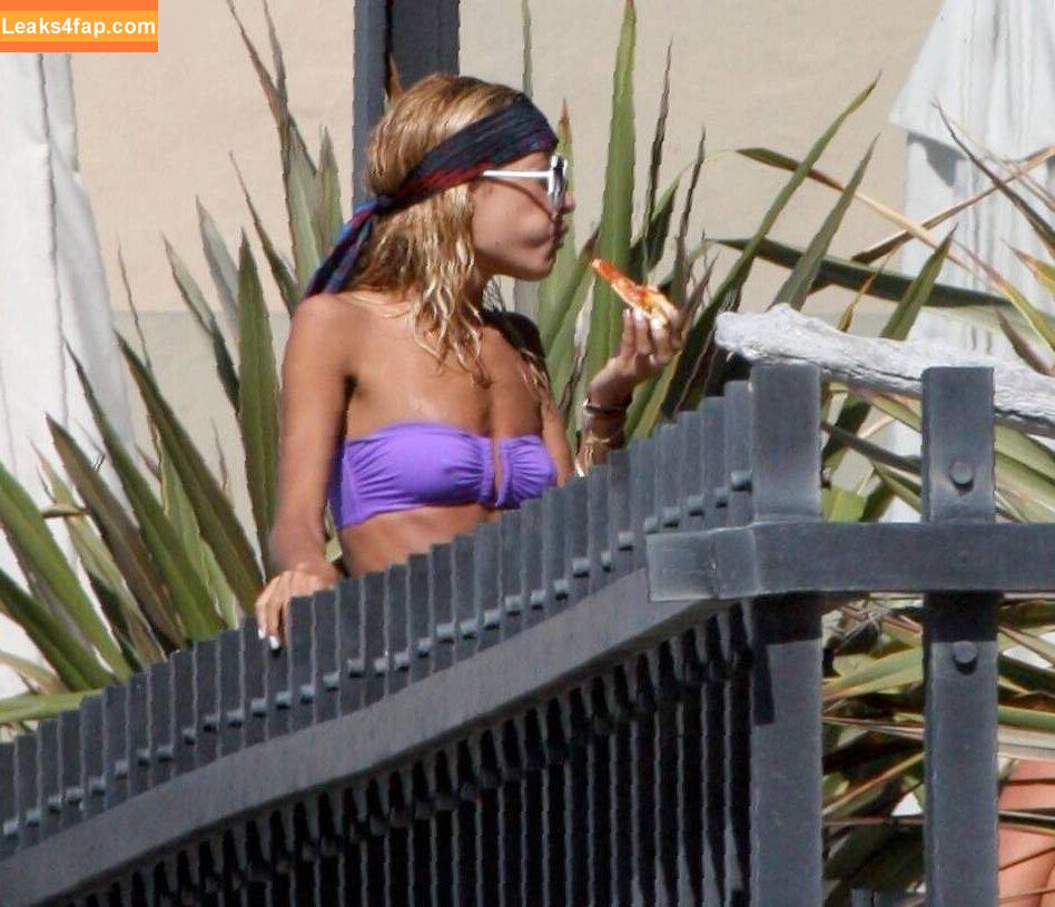 Nicole Richie / nicolerichie / nikolerichiexxx leaked photo photo #0124