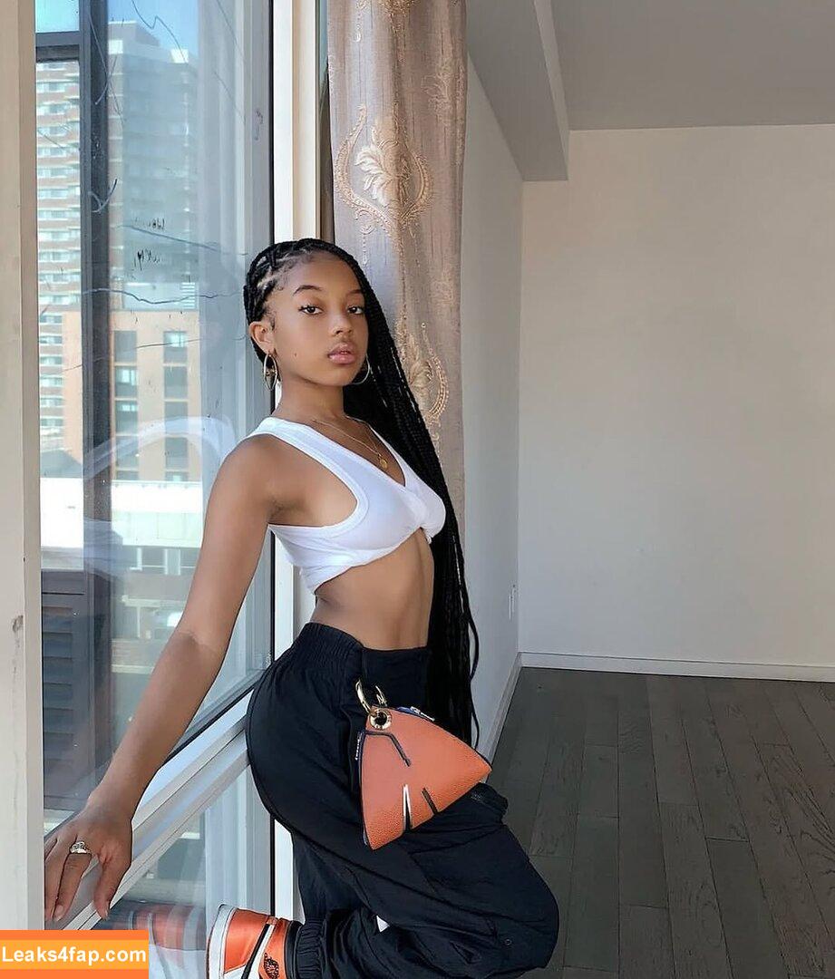 Nicole Saunders / https: / nicole.saunders01 leaked photo photo #0007