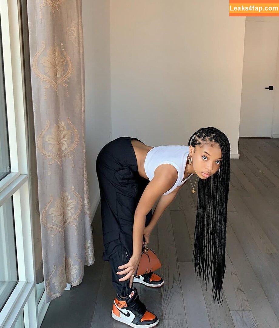 Nicole Saunders / https: / nicole.saunders01 leaked photo photo #0008