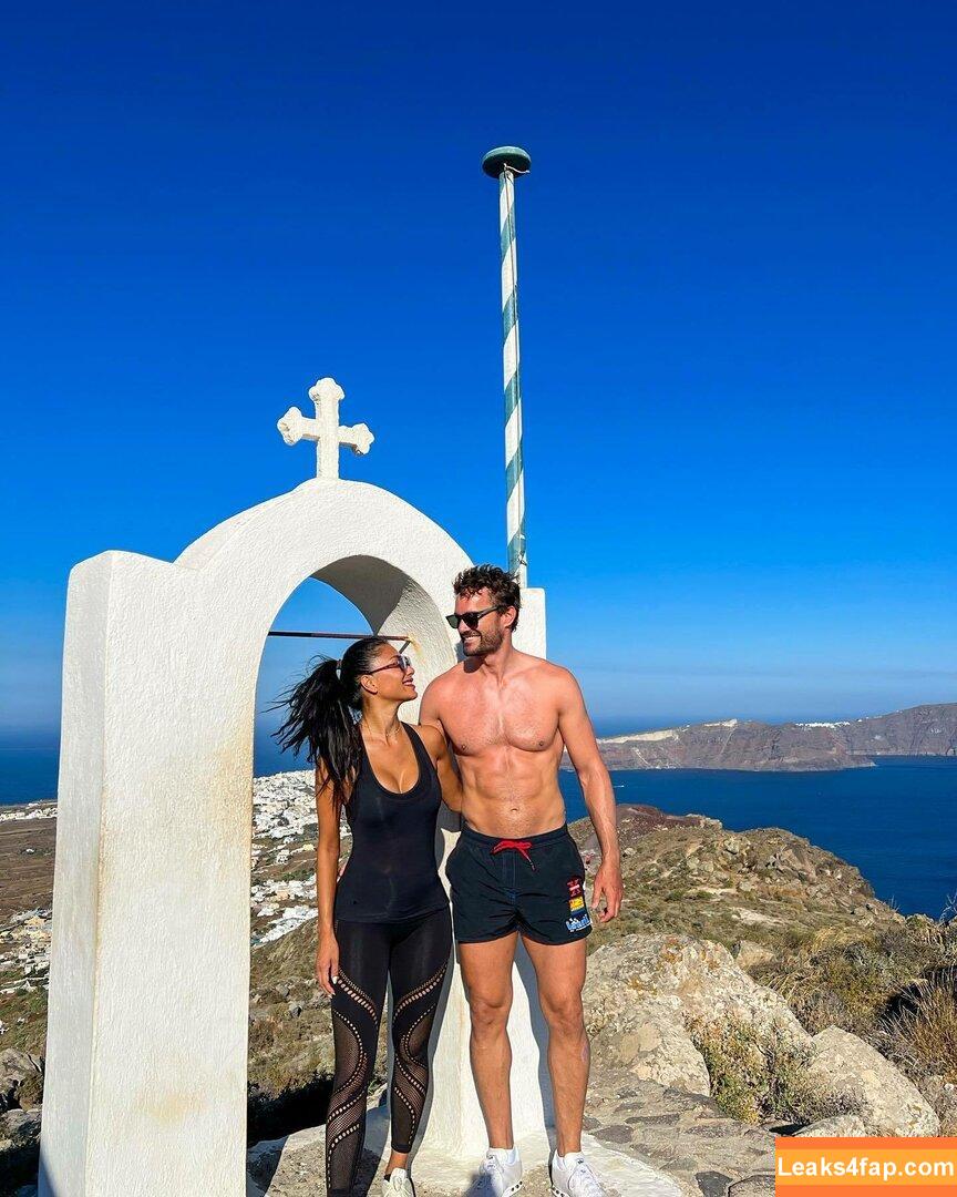 Nicole Scherzinger / NicoleScherzy / https: / nicole / nicolescherzinger слитое фото фото #0049