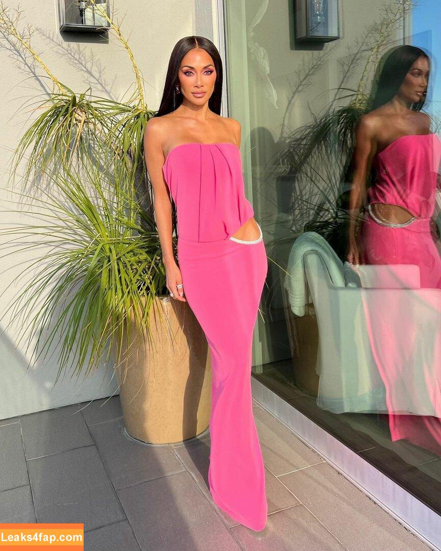Nicole Scherzinger / NicoleScherzy / https: / nicole / nicolescherzinger слитое фото фото #0254