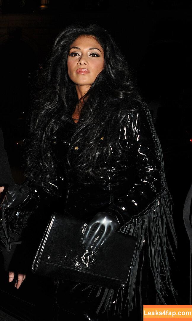 Nicole Scherzinger / NicoleScherzy / https: / nicole / nicolescherzinger leaked photo photo #0453