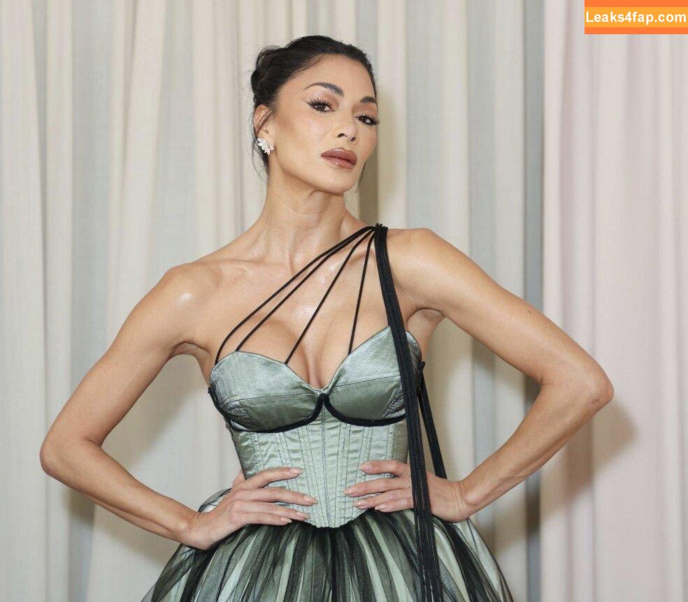 Nicole Scherzinger / NicoleScherzy / https: / nicole / nicolescherzinger leaked photo photo #0571
