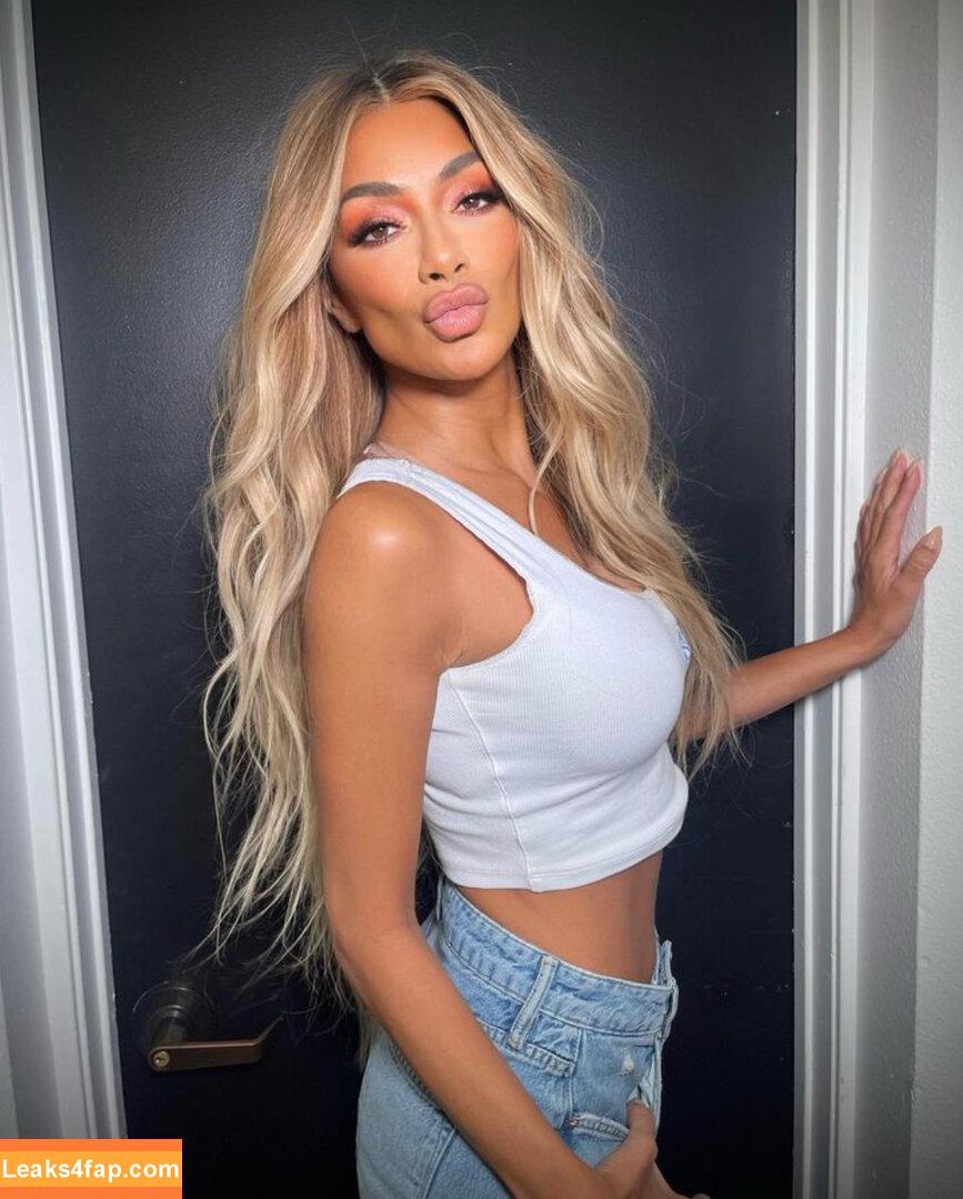 Nicole Scherzinger / NicoleScherzy / https: / nicole / nicolescherzinger leaked photo photo #0611