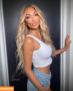 Nicole Scherzinger photo #0611