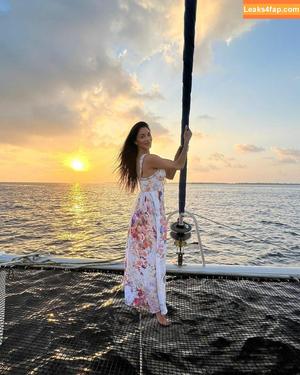 Nicole Scherzinger photo #0704