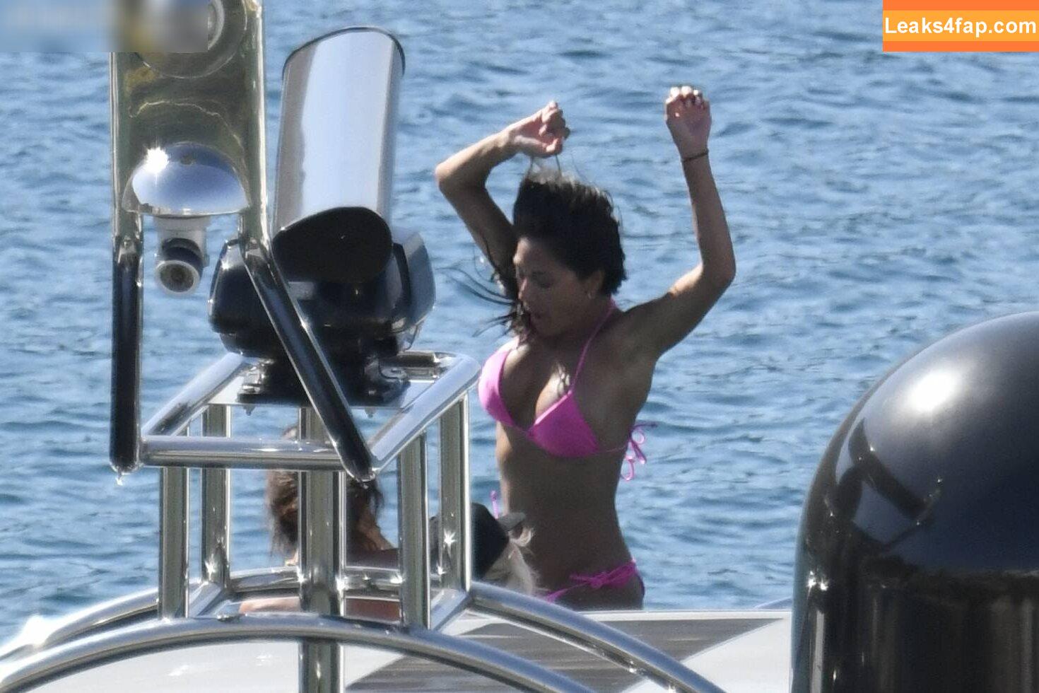 Nicole Scherzinger / NicoleScherzy / https: / nicole / nicolescherzinger leaked photo photo #1008