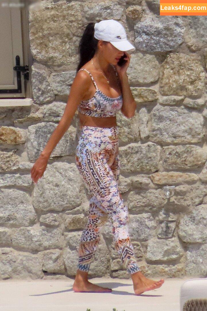 Nicole Scherzinger / NicoleScherzy / https: / nicole / nicolescherzinger leaked photo photo #1034