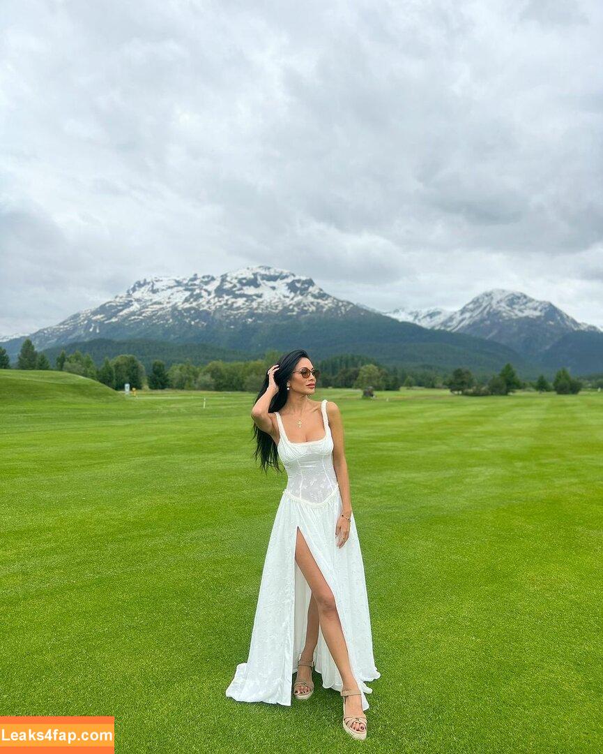 Nicole Scherzinger / NicoleScherzy / https: / nicole / nicolescherzinger leaked photo photo #1195