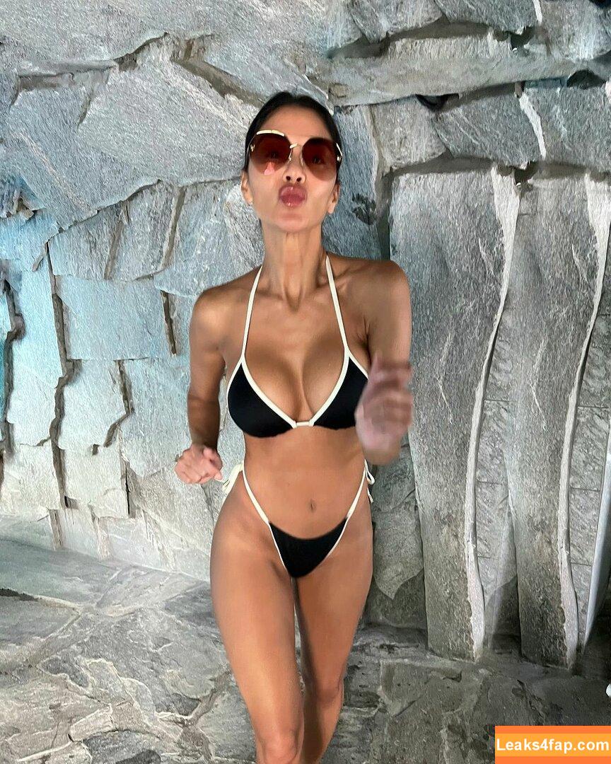 Nicole Scherzinger / NicoleScherzy / https: / nicole / nicolescherzinger leaked photo photo #1229