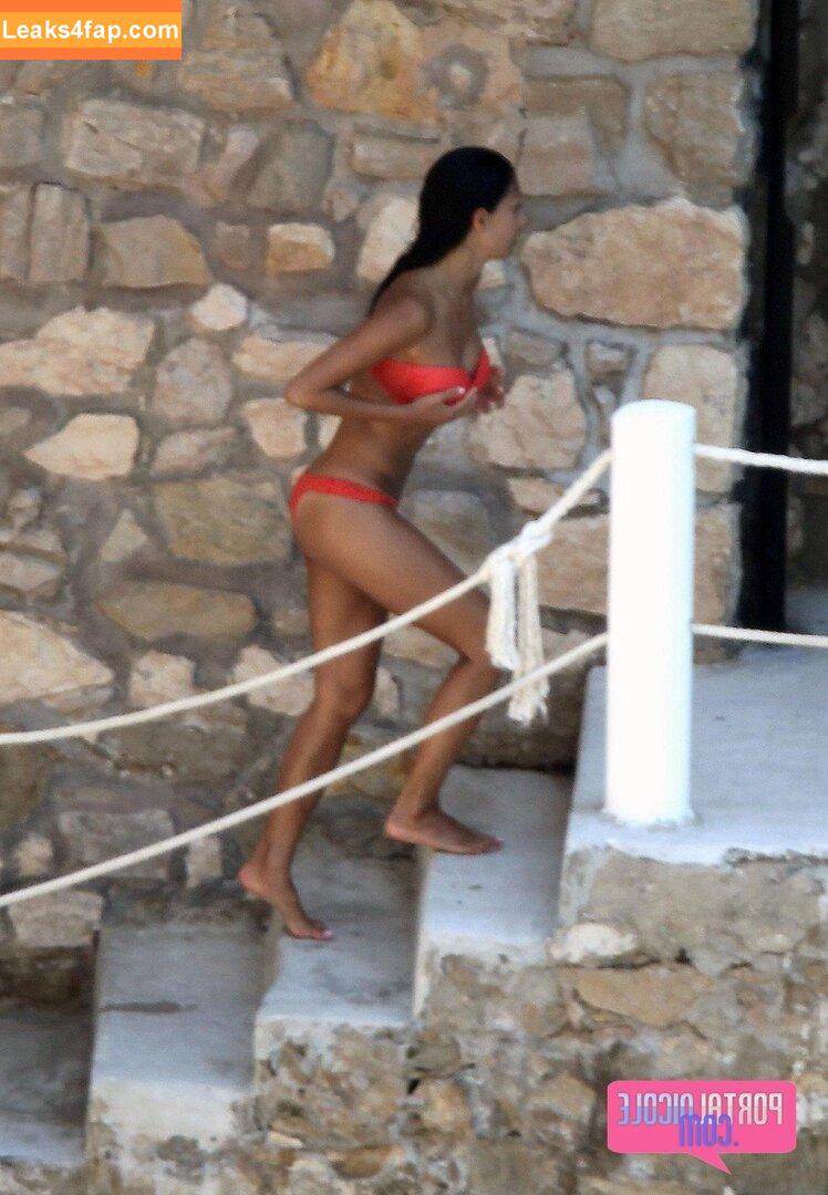 Nicole Scherzinger / NicoleScherzy / https: / nicole / nicolescherzinger слитое фото фото #1274