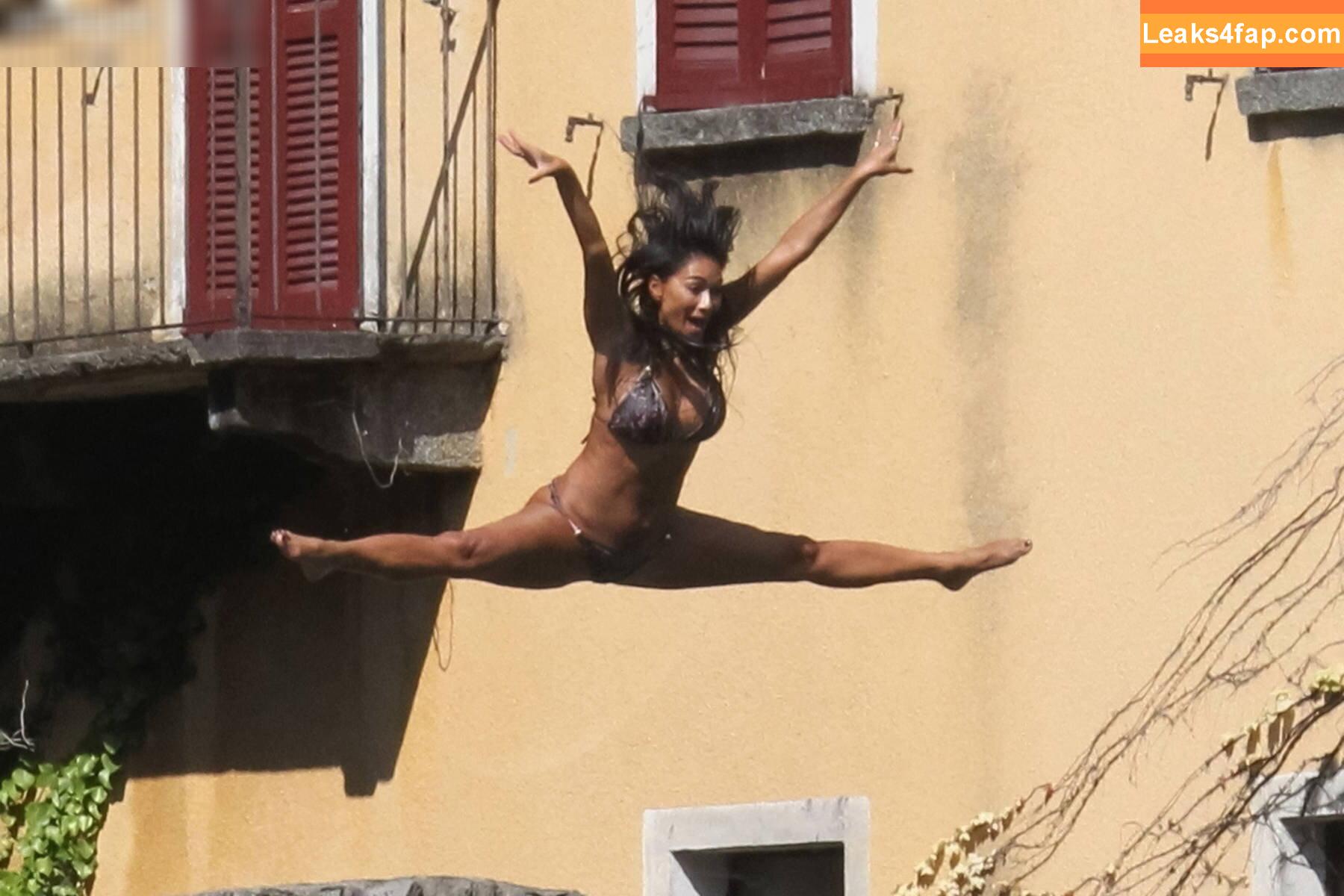 Nicole Scherzinger / NicoleScherzy / https: / nicole / nicolescherzinger слитое фото фото #1790