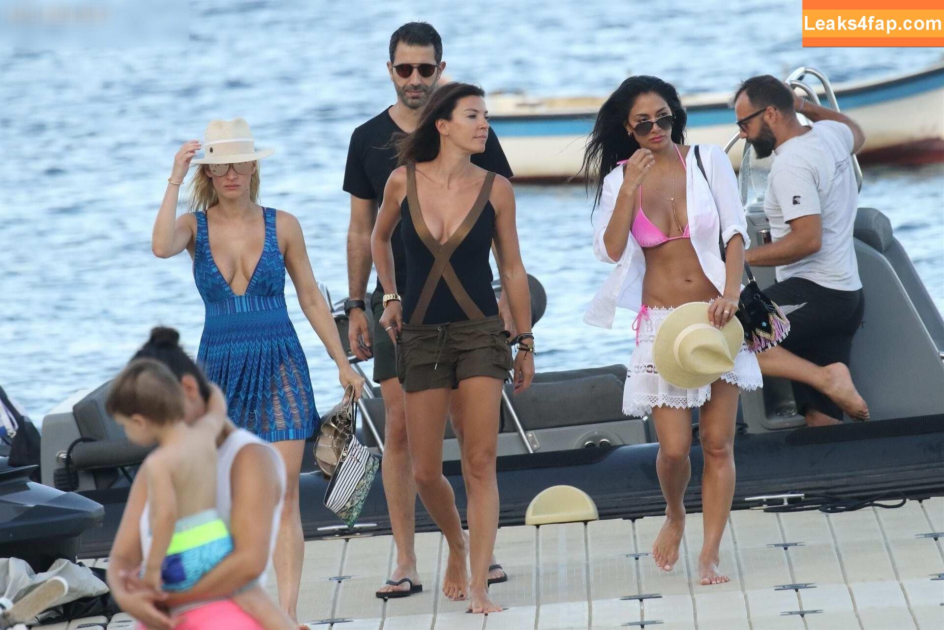 Nicole Scherzinger / NicoleScherzy / https: / nicole / nicolescherzinger leaked photo photo #1819